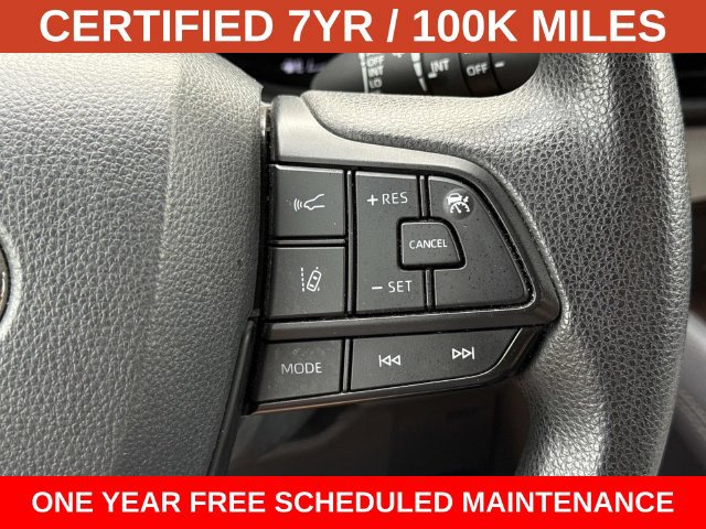 Used 2023 Toyota Sienna LE w/ LE Plus Package FWD image 24