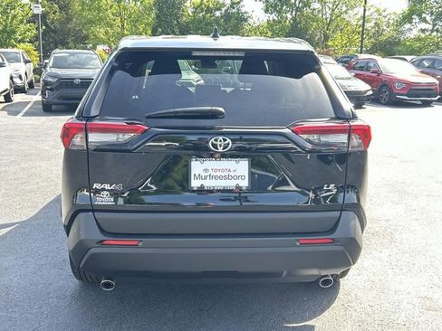 Used 2025 Toyota RAV4 LE FWD image 5