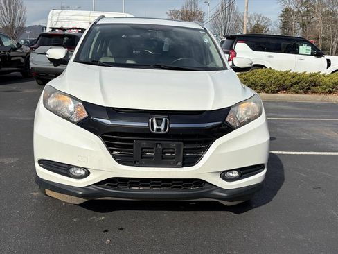 Used 2018 Honda HR-V EX-L image 3