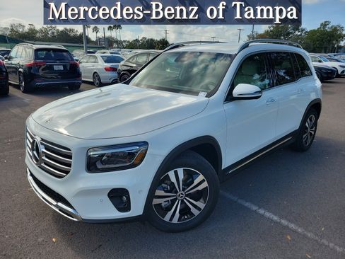 Certified 2025 Mercedes-Benz GLB 250 image 1