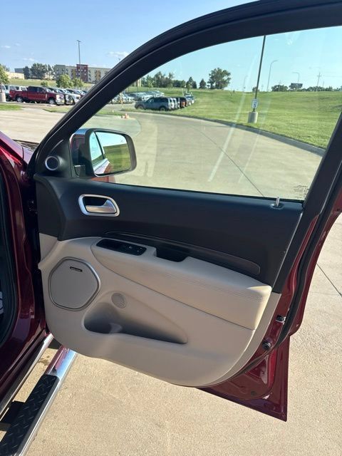 Used 2020 Dodge Durango Citadel w/ Technology Group AWD/4WD image 9