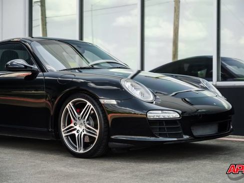 Used 2009 Porsche 911 Carrera S RWD image 32