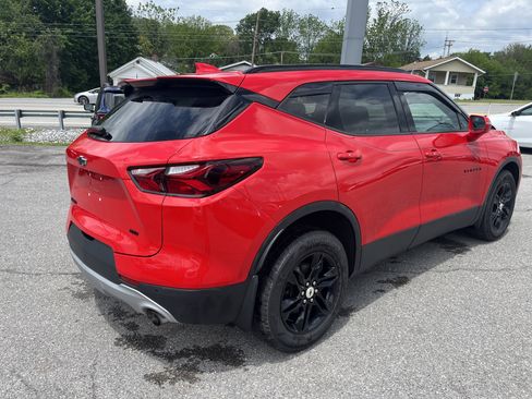 Used 2020 Chevrolet Blazer LT AWD/4WD image 3
