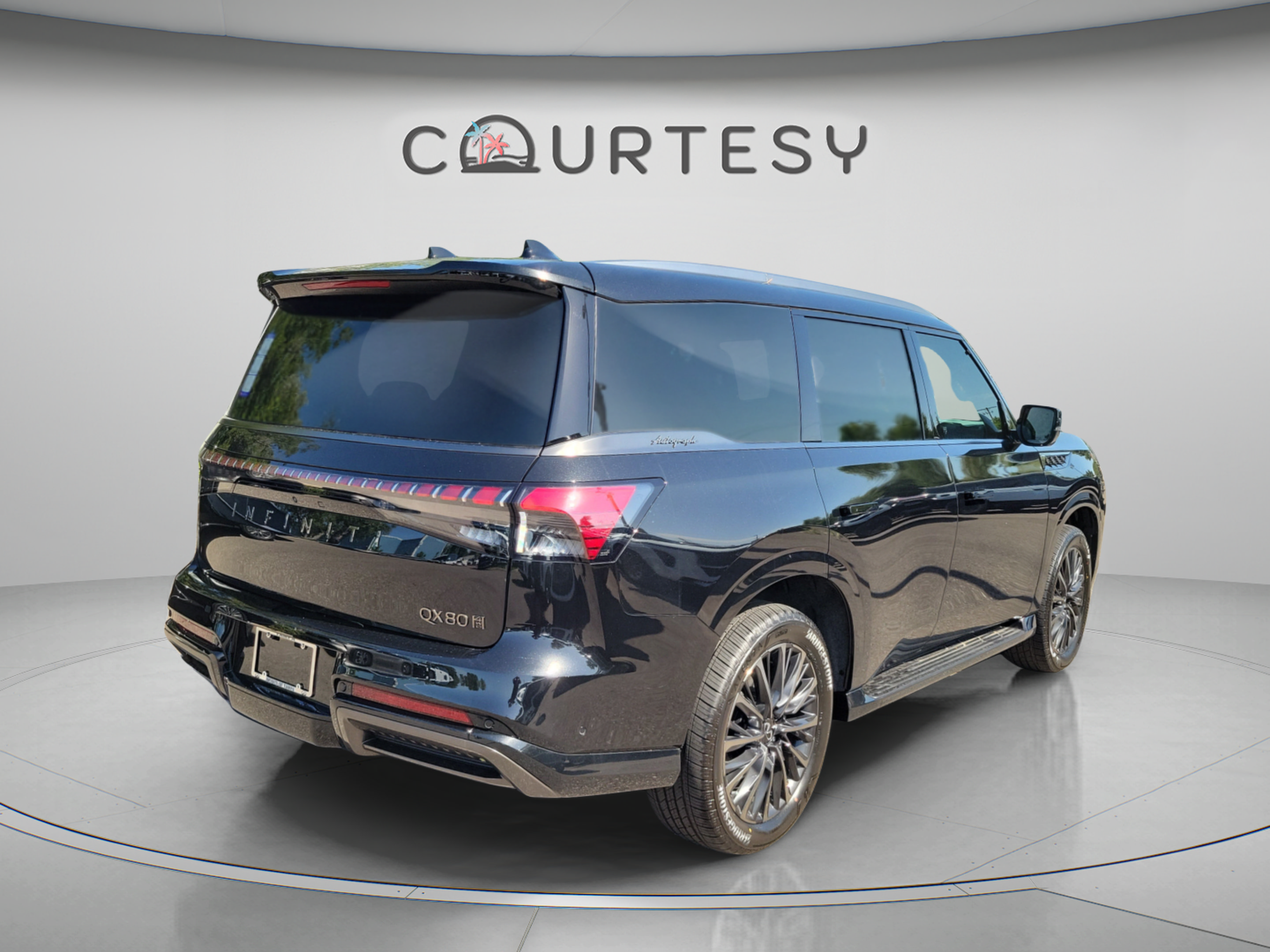 New 2027 INFINITI QX80 Autograph w/ Premium Cargo Package AWD/4WD image 3