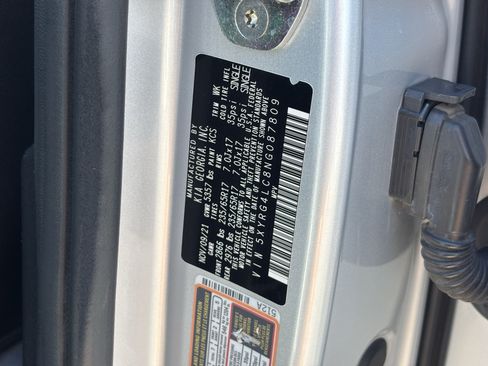 Certified 2022 Kia Sorento LX FWD image 30