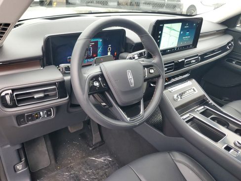 New 2026 Lincoln Aviator Reserve w/ Jet Appearance Package AWD/4WD image 12