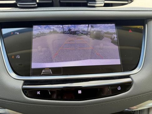 Used 2020 Cadillac XT5 Premium Luxury FWD image 26