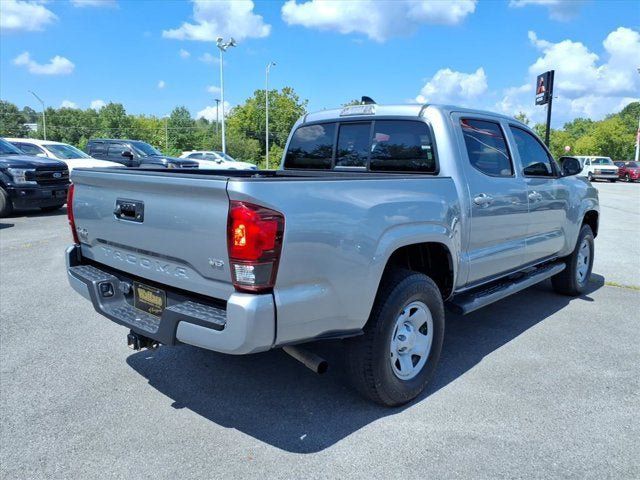 Used 2021 Toyota Tacoma SR AWD/4WD image 14
