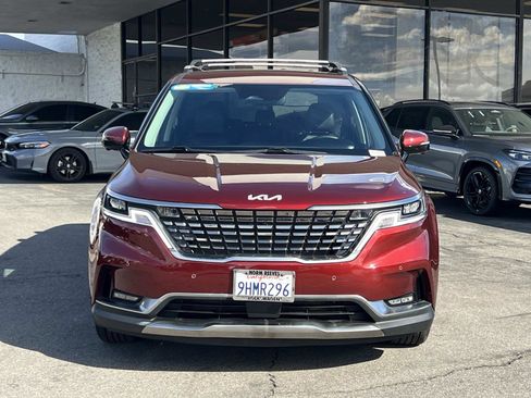 Used 2024 Kia Carnival SX image 4