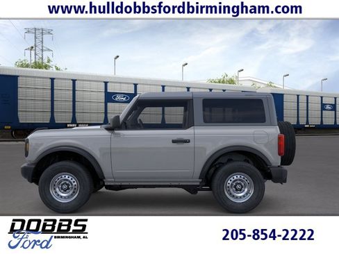New 2026 Ford Bronco 2-Door AWD/4WD image 1