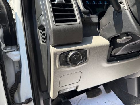 Used 2021 Ford F250 XL w/ Power Equipment Group AWD/4WD image 25