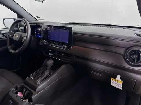 Used 2023 Chevrolet Colorado W/T image 35