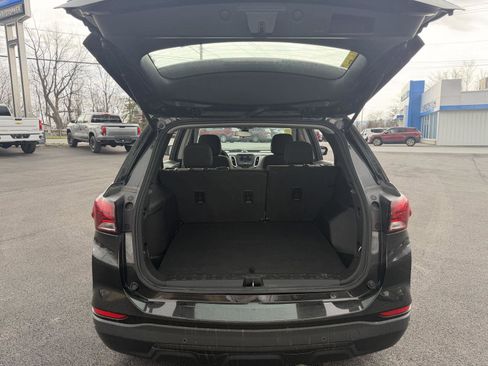 Used 2022 Chevrolet Equinox LS AWD/4WD image 15