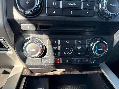 Used 2017 Ford F350 Lariat w/ Lariat Ultimate Package image 18