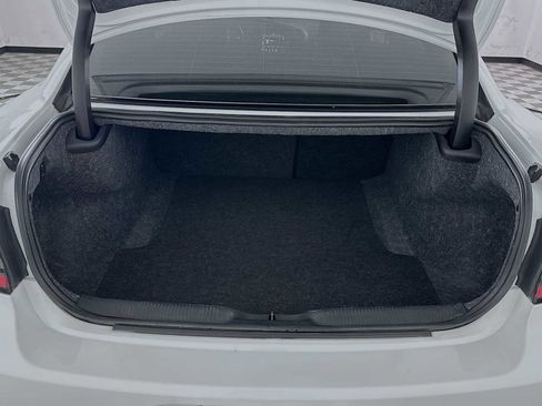 Used 2023 Dodge Charger SXT image 23