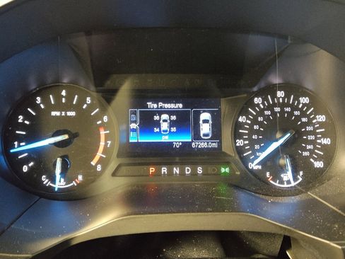 Used 2019 Ford Edge SE w/ SE Fleet Driver's Package image 23