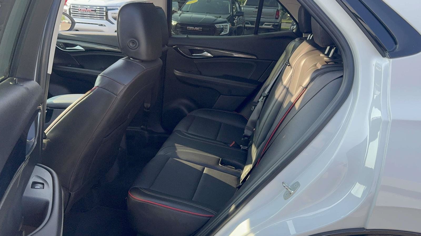 Used 2023 Buick Envision Essence w/ Sport Touring Package AWD/4WD image 14