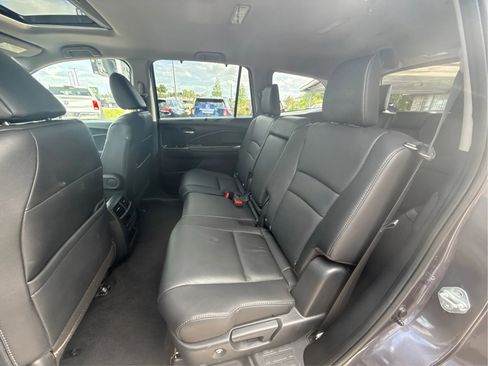 Used 2022 Honda Pilot EX-L image 10