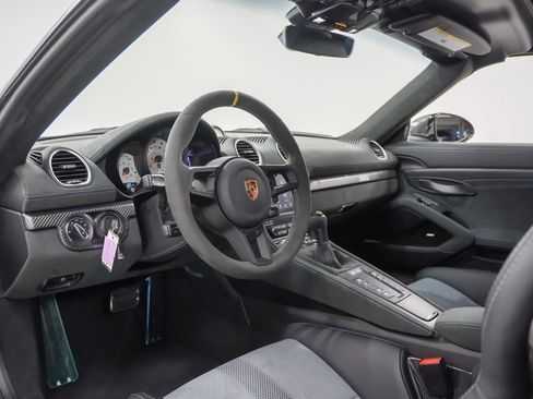 Used 2024 Porsche 718 Boxster Spyder RS image 4