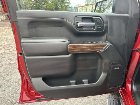 Used 2021 Chevrolet Silverado 1500 High Country image 10