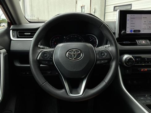 Used 2024 Toyota RAV4 XLE Premium FWD image 33
