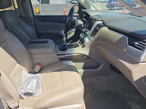Used 2015 GMC Yukon XL SLT w/ HD Trailering Package AWD/4WD image 10