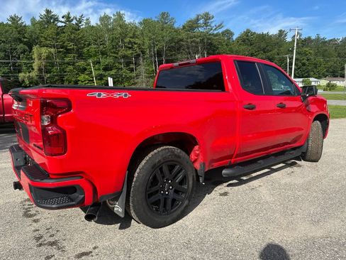 Used 2024 Chevrolet Silverado 1500 Custom w/ Rally Edition AWD/4WD image 5
