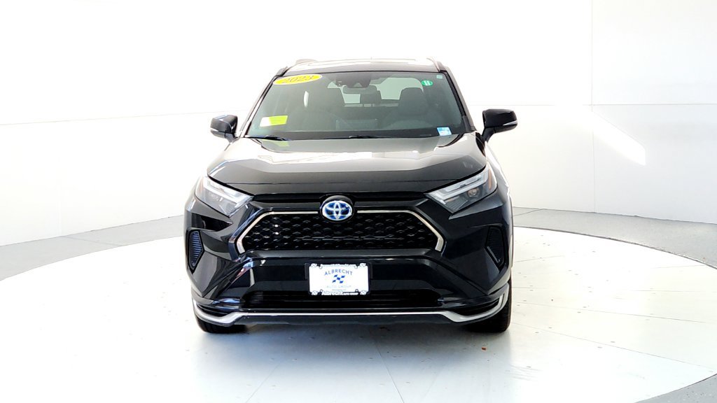 Certified 2023 Toyota RAV4 SE w/ Weather & Moonroof Package AWD/4WD image 8