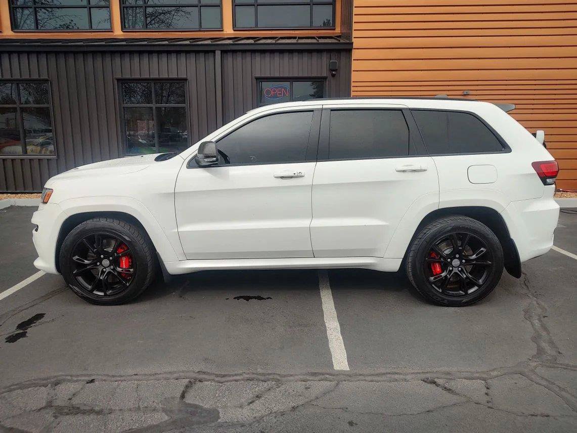 Used 2015 Jeep Grand Cherokee SRT AWD/4WD image 2