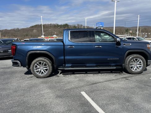 Used 2019 GMC Sierra 1500 SLT w/ SLT Premium Plus Package image 9