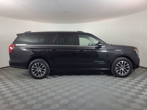 Used 2025 Ford Expedition Max Platinum image 2