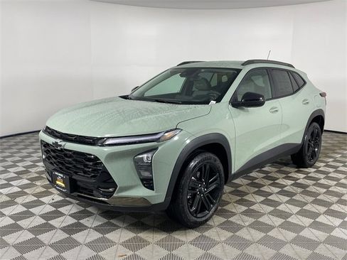 New 2026 Chevrolet Trax ACTIV w/ Driver Confidence Package image 1