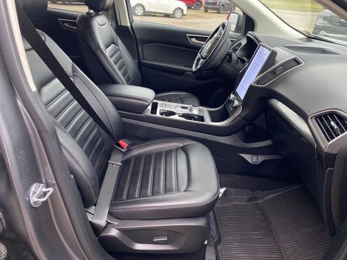 Used 2024 Ford Edge SEL w/ Convenience Package image 25