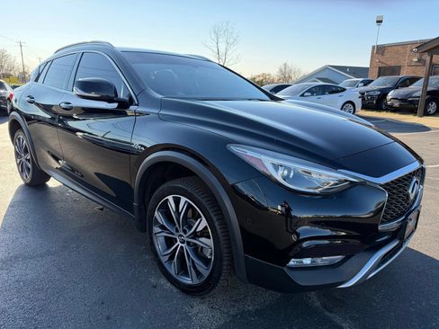 Used 2018 INFINITI QX30 Premium w/ Navigation Package AWD/4WD image 54