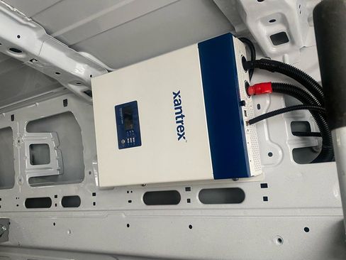 Used 2023 Ford Transit 250 148 High Roof image 14