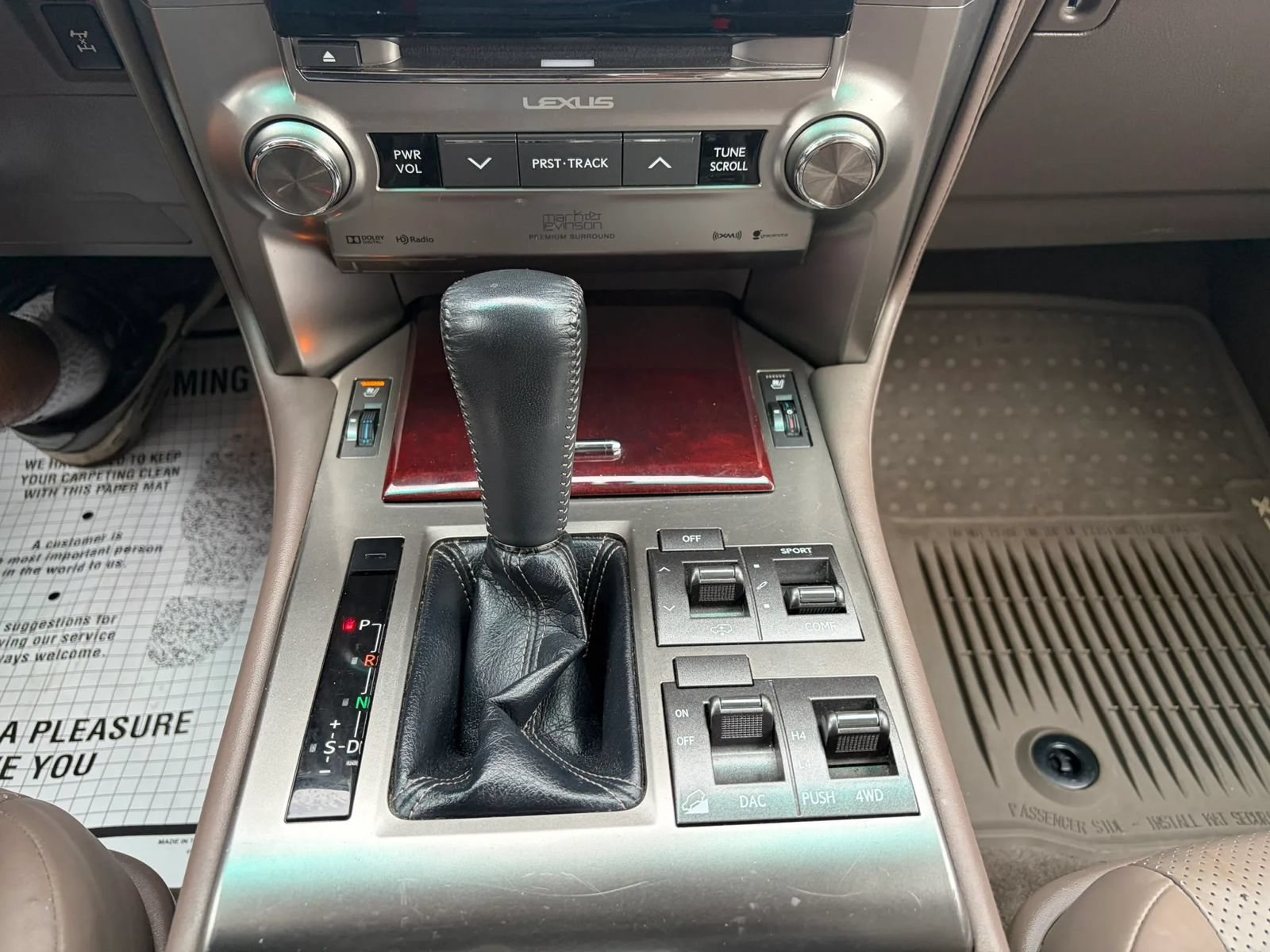 Used 2015 Lexus GX 460 Luxury AWD/4WD image 16