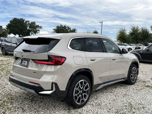 New 2026 BMW X1 xDrive28i w/ Technology Package AWD/4WD image 3