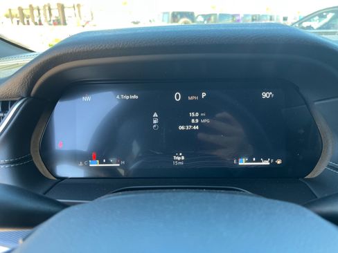 New 2026 Jeep Grand Cherokee Laredo image 10