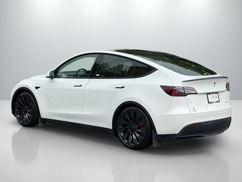 Used 2023 Tesla Model Y Performance AWD/4WD image 6