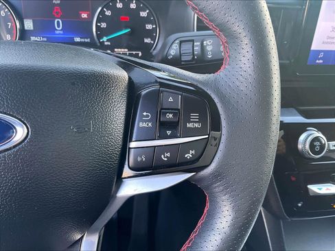 Used 2023 Ford Explorer ST-Line w/ Class IV Trailer Tow Package image 20