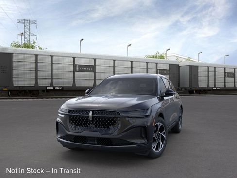 New 2025 Lincoln Nautilus Premier w/ Equipment Group 102A image 2