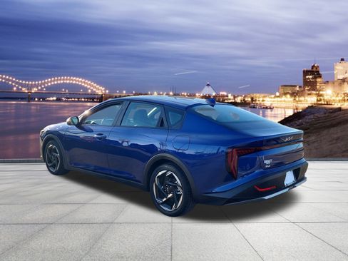 Certified 2025 Kia K4 EX image 3