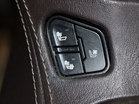 Used 2017 Chevrolet Tahoe Premier image 46