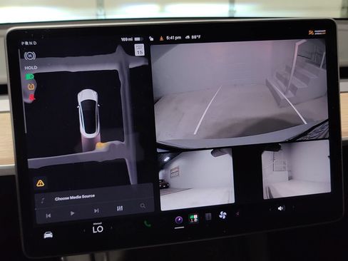 Used 2023 Tesla Model 3 Standard Range RWD image 37