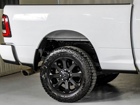 Used 2022 RAM 3500 Big Horn w/ Level B Equipment Group AWD/4WD image 6