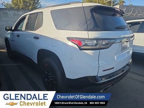 Used 2019 Chevrolet Traverse Premier w/ Redline Edition FWD image 2