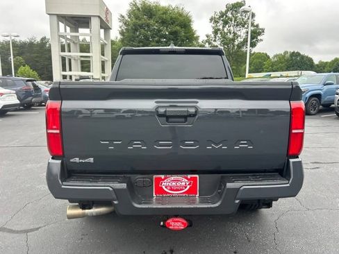 Used 2024 Toyota Tacoma SR5 AWD/4WD image 8