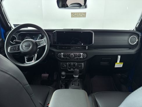 New 2025 Jeep Wrangler Sahara image 5