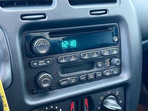 Used 2004 Chevrolet Monte Carlo SS w/ Preferred Equipment Group image 13