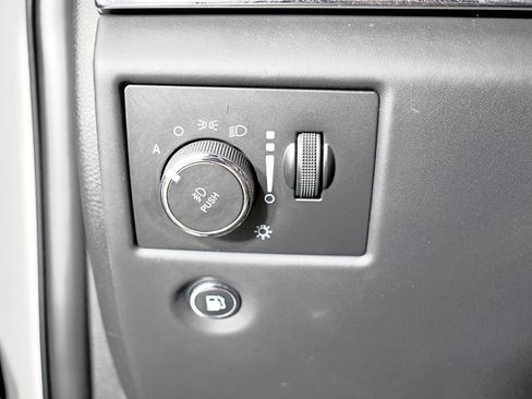 Used 2019 Jeep Grand Cherokee SRT image 73